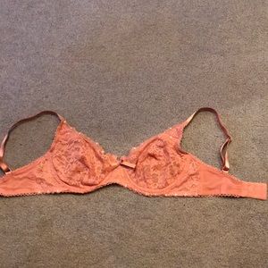 Victoria’s Secret 34DD bundle